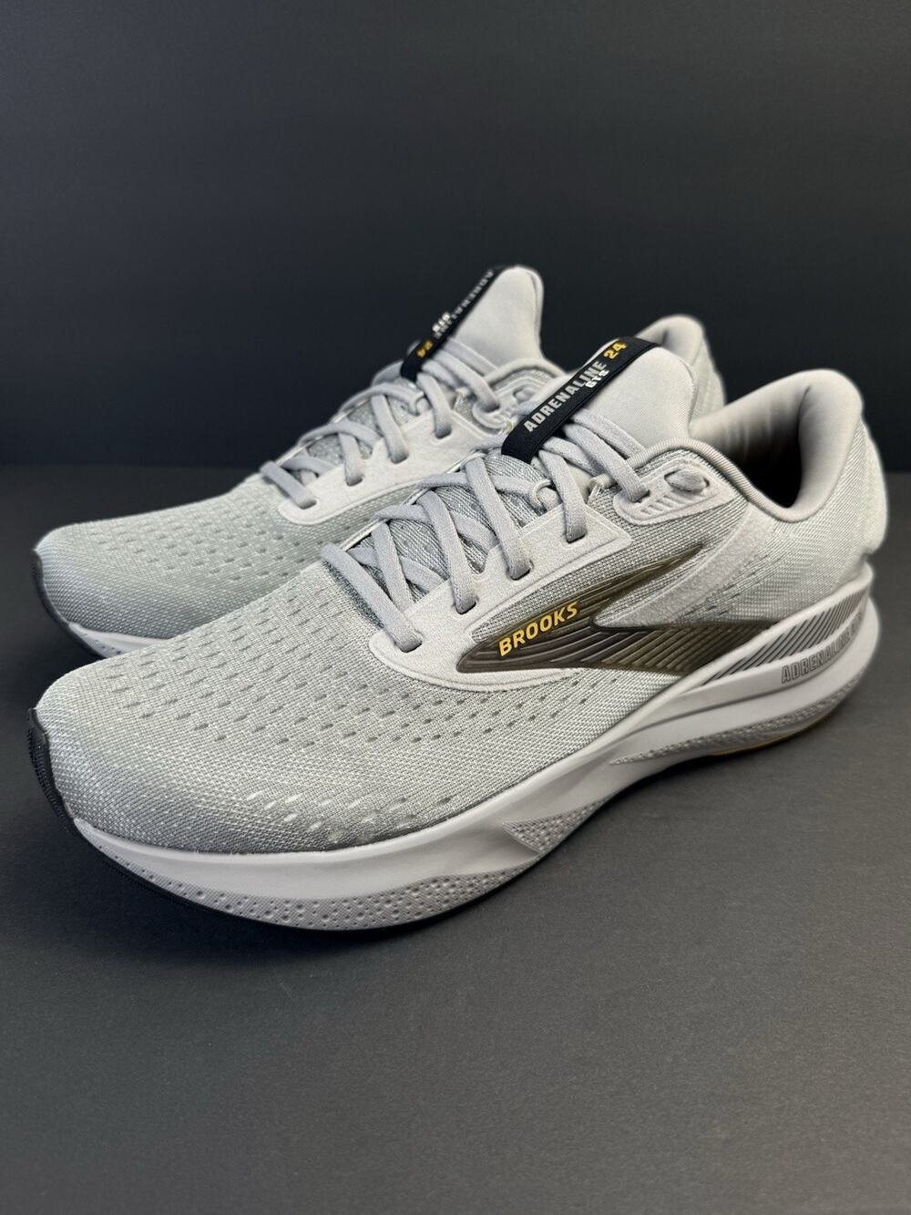 Brooks Adrenaline GTS 24 Men’s 12 Gray Running Shoes 1104371D084